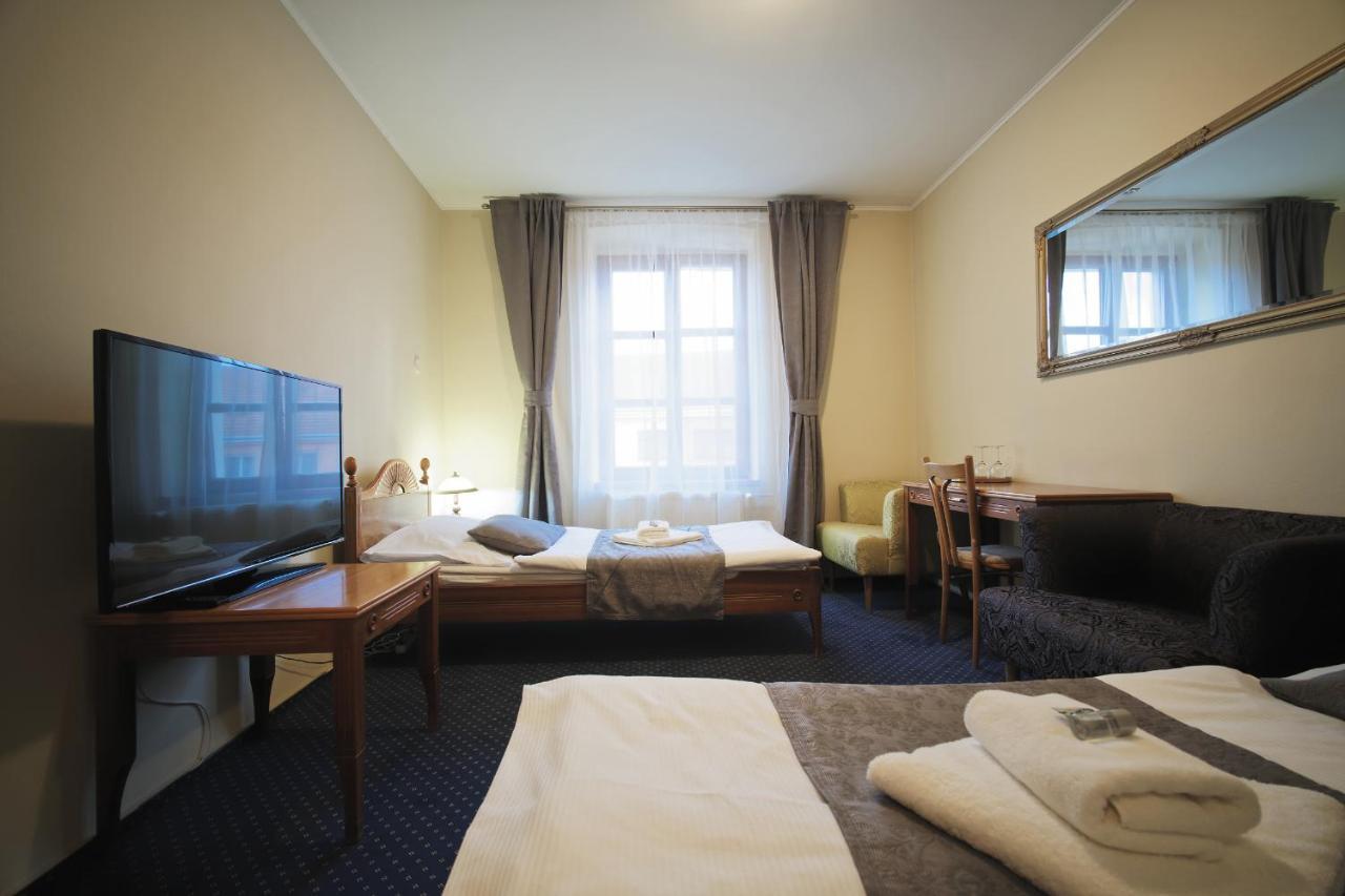 Hotel Napoleon Austerlitz Slavkov u Brna Exterior foto